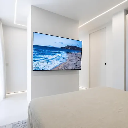 Azulis Athos - Pool, Rooftop Terrace & Sea View, Sardinia Villa *